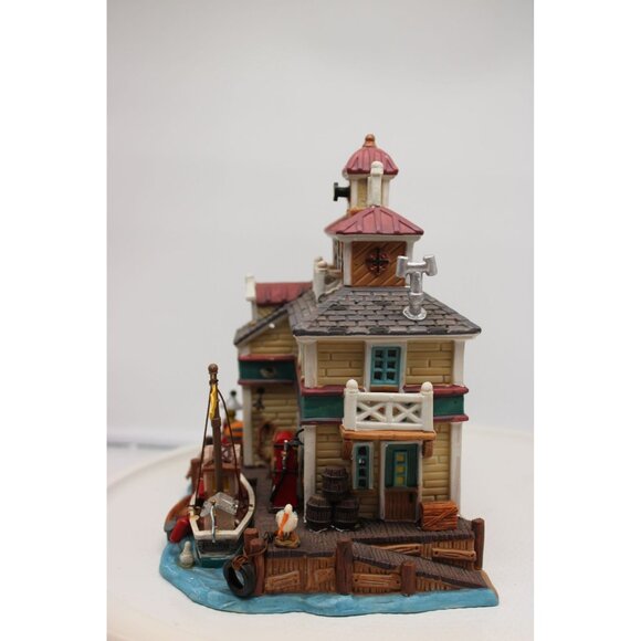 Lemax Plymouth Corners - Nemo's Deep Water Excursions - Picture 5 of 6